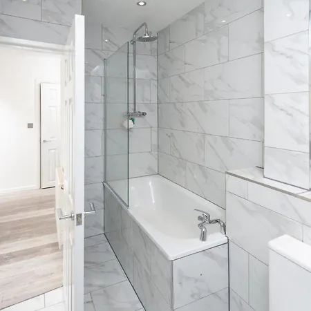 Skyline Serviced Apartments - Beckett London Exterior photo